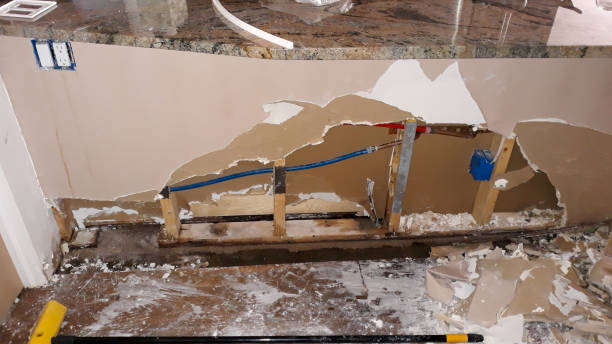 Best Emergency water damage restoration  in Oakdale, PA